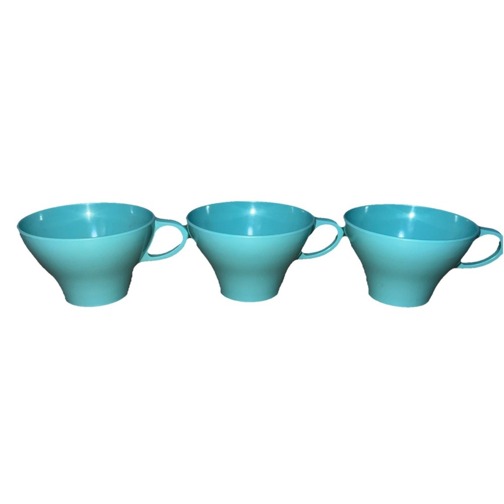 Vintage Melmac Melamine Tea Cups Blue Turquoise Set Of 3 - Picture 2 of 10